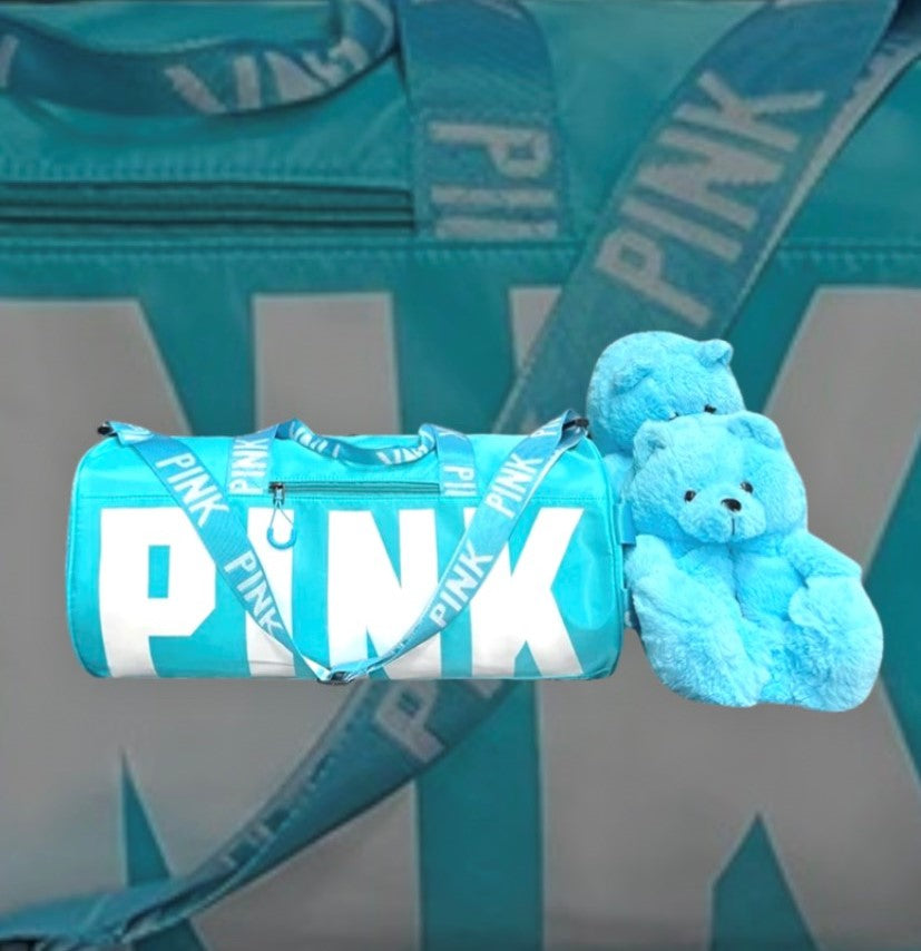 (PRE-ORDER) LIGHT BLUE TEDDY BEAR SLIPPERS/ MATCHING PINK BAG SET