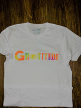 Load image into Gallery viewer, WHITE COLORED TEE WITH &quot;MULTICOLORED&quot; TIE DYE 3D PUFF
